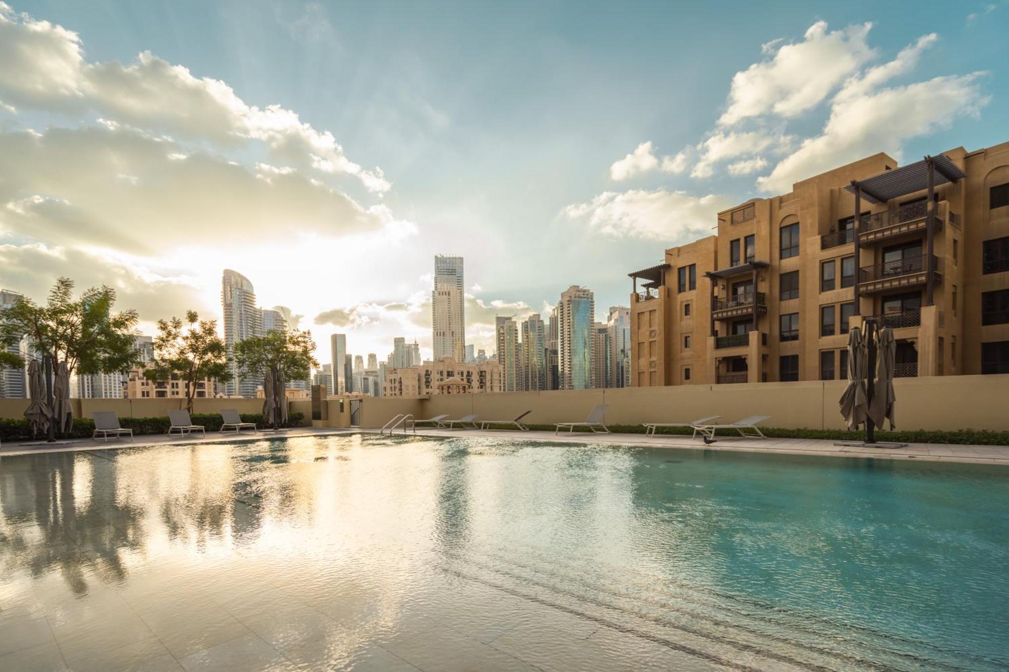 두바이 Prime Retreats @ Burj Royale By Emaar 아파트 외부 사진